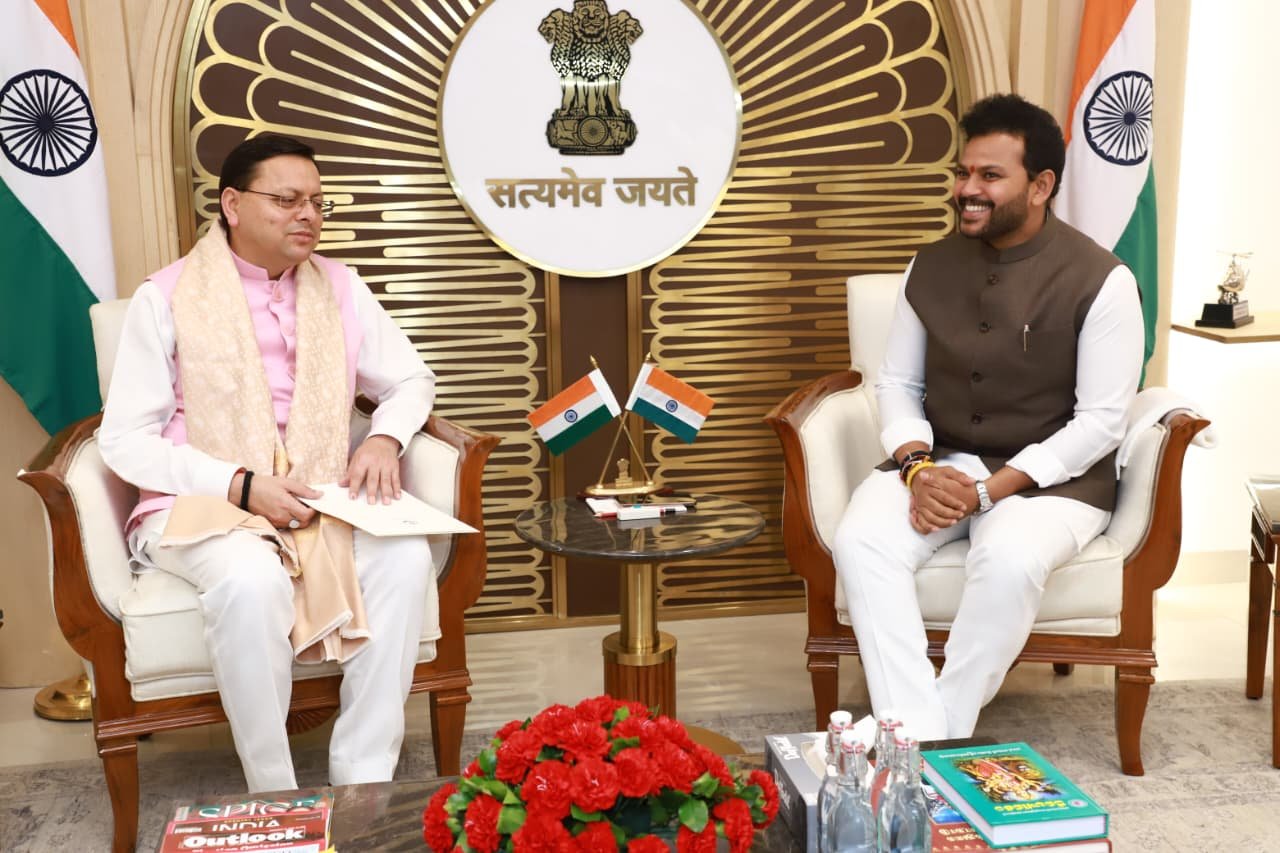 हवाई सेवाओं को पंख लगाने की कवायद: धामी ने की केंद्रीय मंत्री से मुलाकात