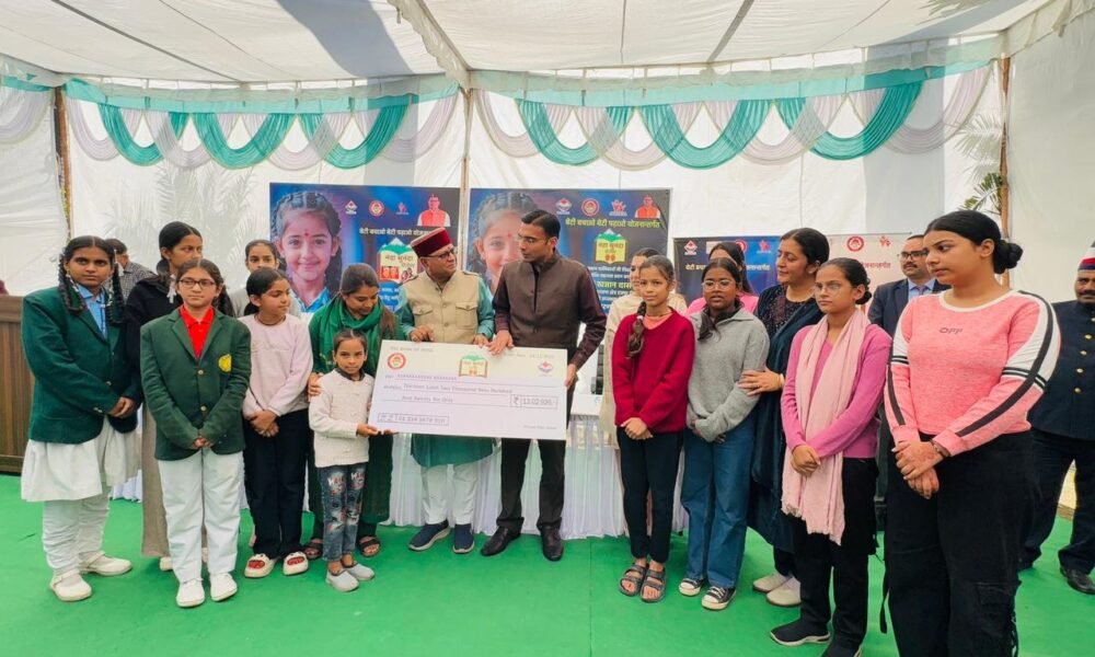 वंचित असहाय बालिका ही हमारे जीवन की वास्तविक नंदा-सुनंदा देवियांः डीएम