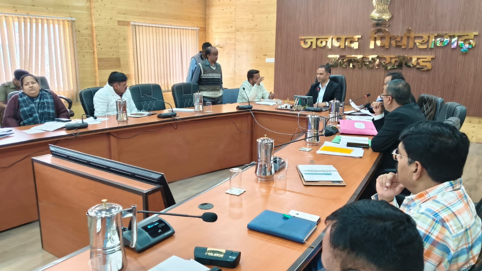 जनसुनवाई में 57 शिकायतें दर्ज, पेयजल व निर्माण कार्यों पर डीएम की सख्ती